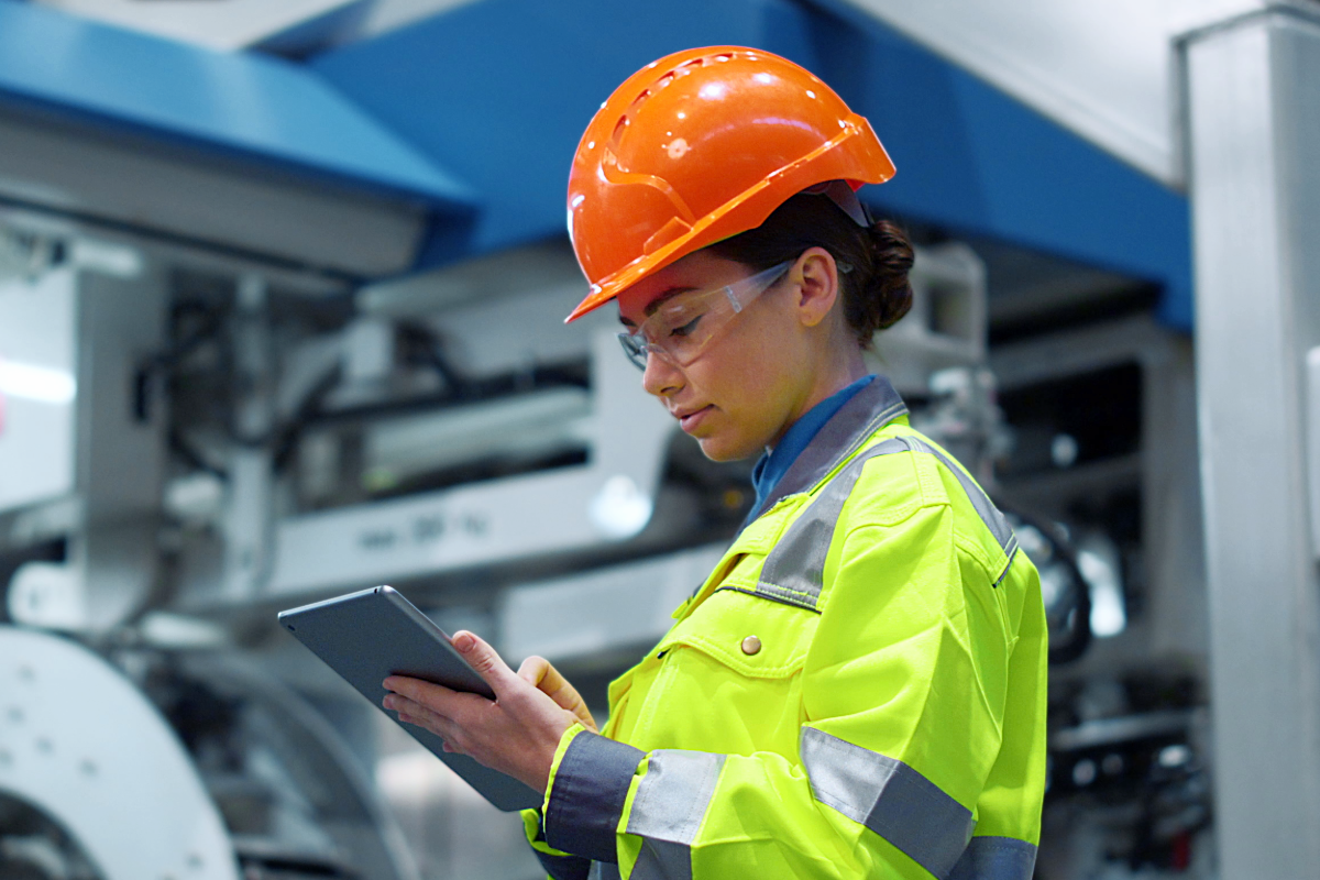 Industrial Manufacturing Webinar-18-HubSpot Header - 1200x800